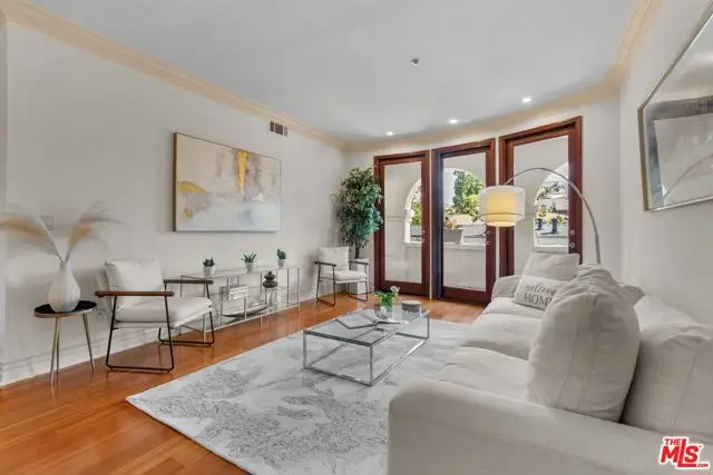 10364 Almayo Avenue #305, Los Angeles, CA 90064 - #3