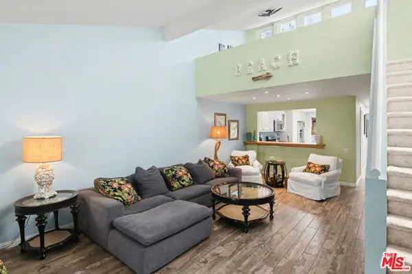 19525 Starfish Lane, Huntington Beach, CA 92648