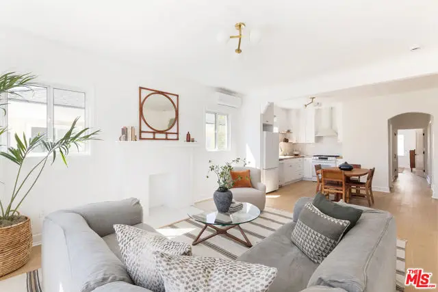 1221 5th Avenue #4, Los Angeles, CA 90019 - #1