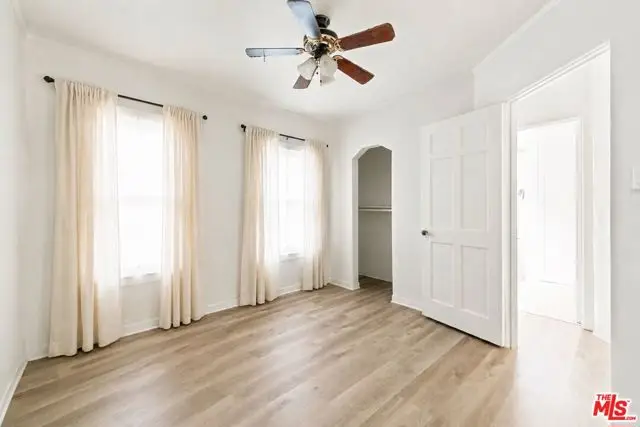 3427 S Bronson Avenue, Los Angeles, CA 90018 - #3