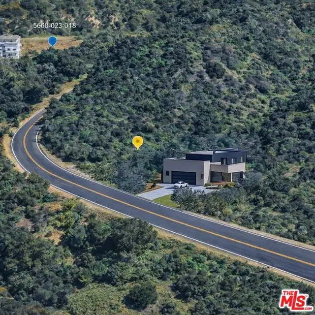 56606 Greenwich Rd, Glendale, CA 91206 - #3