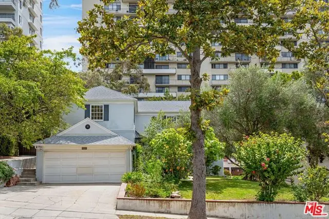 10546 Lindbrook Avenue, Los Angeles, CA 90024 - #2