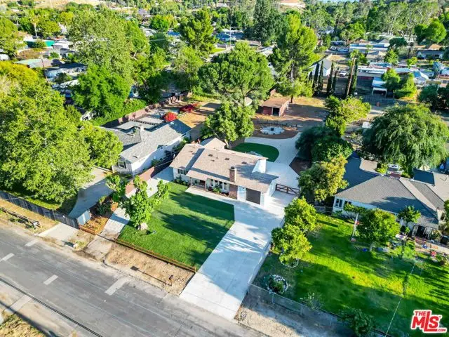 10902 Art Street, Sunland, CA 91040 - #2