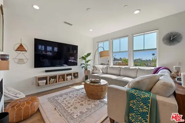 2911 W Exposition Place #1, Los Angeles, CA 90018