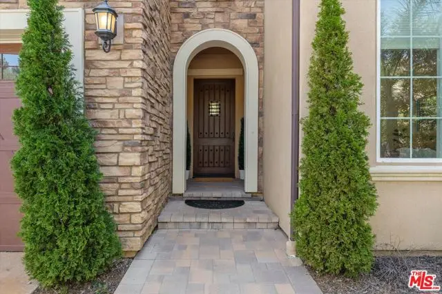 11919 Ancona Way, Porter Ranch, CA 91326 - #2