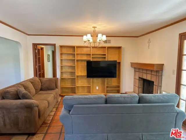 13626 Shablow Avenue, Sylmar, CA 91342 - #3