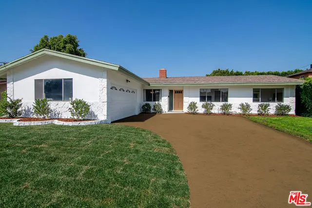 6627 Lennox Avenue, Van Nuys, CA 91405 - #2