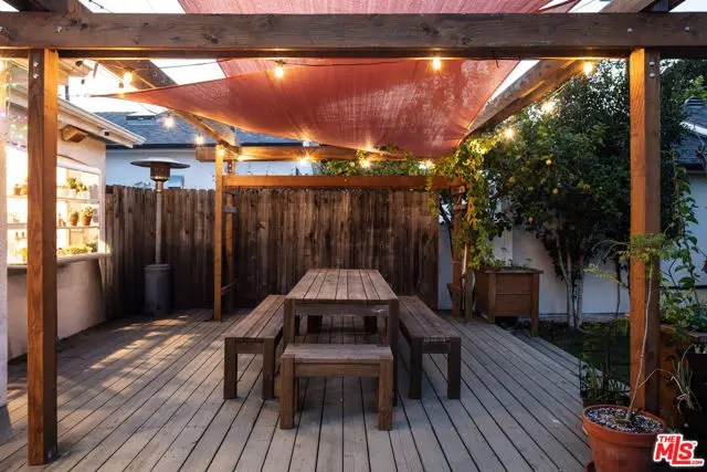 9315 Cattaraugus Avenue, Los Angeles, CA 90034 - #3