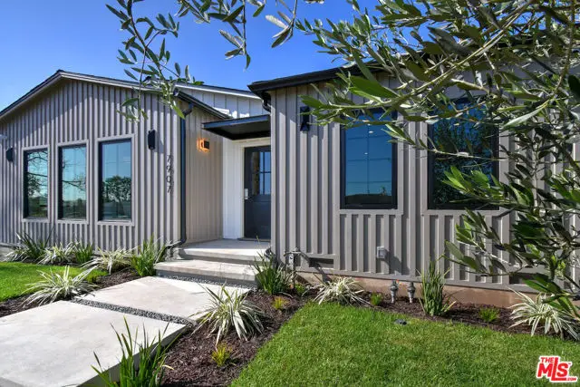 7907 Vicksburg Avenue, Los Angeles, CA 90045 - #2