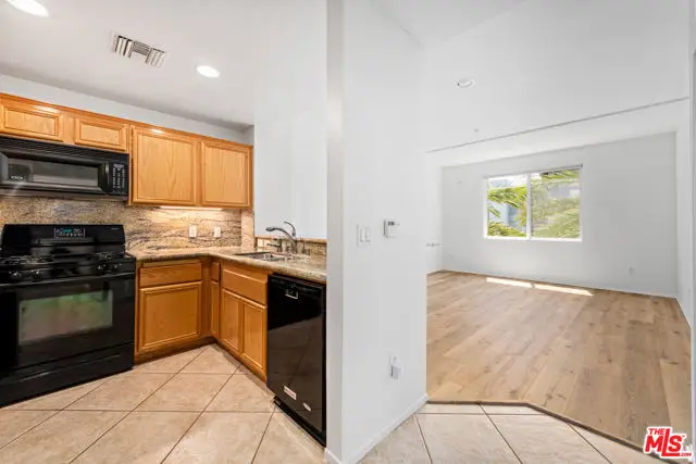 13200 Pacific #322, Los Angeles, CA 90094 - #1