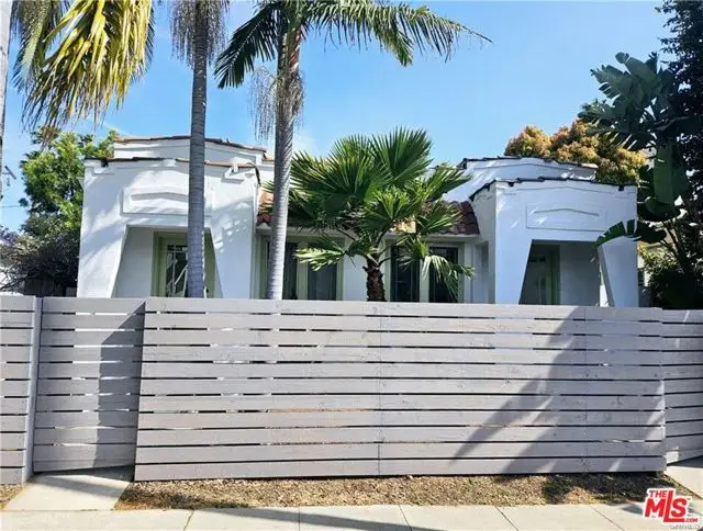 908 Victoria Avenue, Venice, CA 90291 - #1