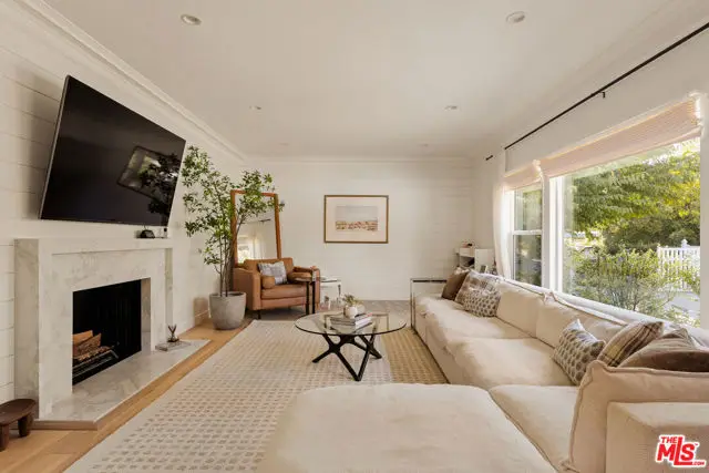 6448 Peach Avenue, Van Nuys, CA 91406 - #3