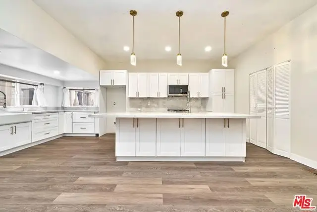 2619 Raymond Avenue, Los Angeles, CA 90007 - #1