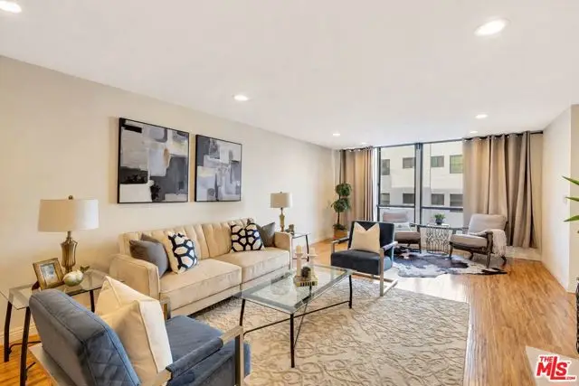 1900 Vine Street #103, Los Angeles, CA 90068 - #2