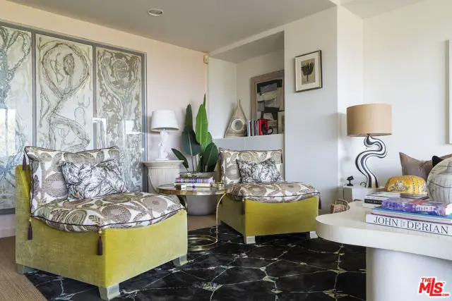 818 N Doheny Drive #302, West Hollywood, CA 90069 - #2