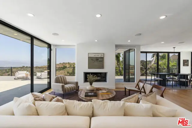 3632 Beverly Ridge Drive, Sherman Oaks, CA 91423 - #1