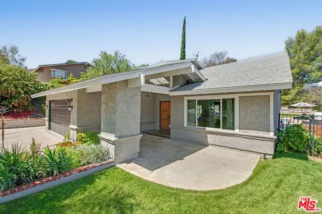 22957 Vista Delgado Drive, Valencia, CA 91354 - #2