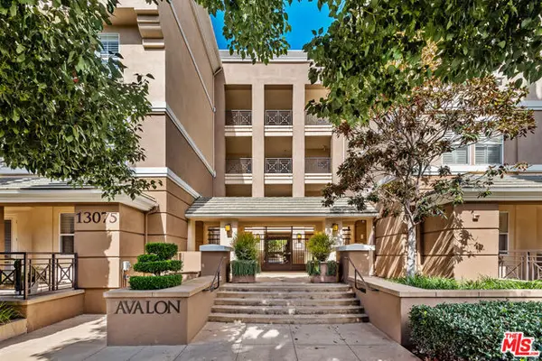 13075 Pacific Promenade #202, Los Angeles, CA 90094