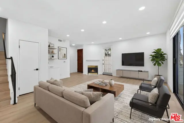 1754 11th Street #101, Santa Monica, CA 90404 - #1