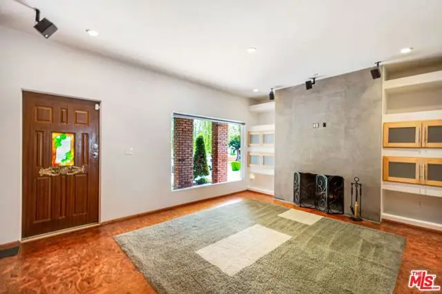 5445 Chesley Avenue, Los Angeles, CA 90043 - #2