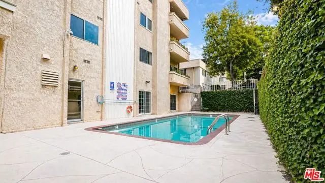 5139 Balboa Boulevard #12, Encino, CA 91316 - #1