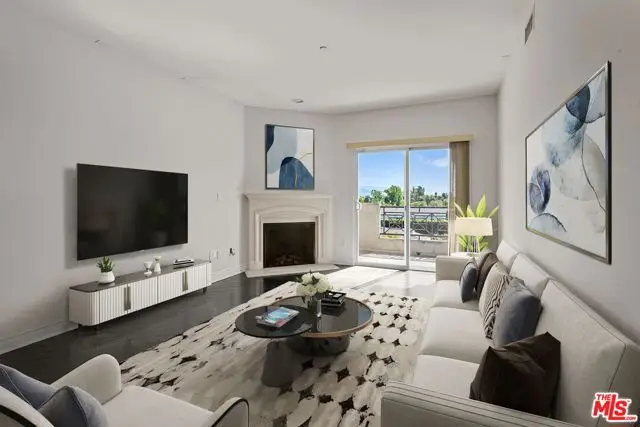 4424 Whitsett Avenue #303, Studio City, CA 91604 - #3