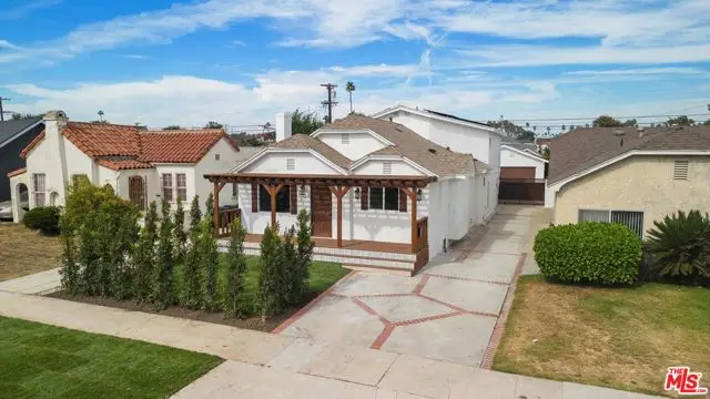 3815 W 60th Street, Los Angeles, CA 90043 - #2