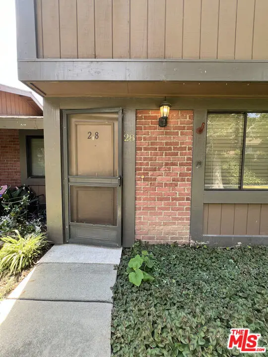 14456 Foothill Boulevard #28, Sylmar, CA 91342 - #2