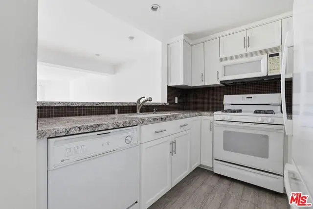 21650 Burbank Boulevard #315, Woodland Hills, CA 91367 - #3