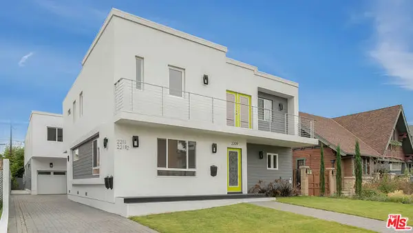 2209 6th Avenue, Los Angeles, CA 90018