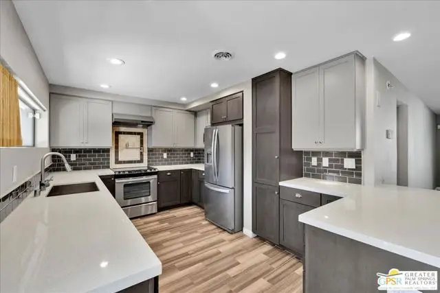 261 E La Verne Way #B, Palm Springs, CA 92264 - #1