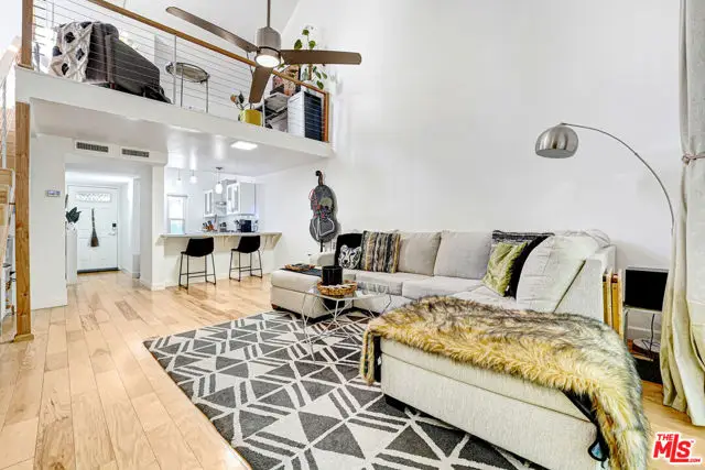7050 Shoup Avenue #181, Canoga Park, CA 91303 - #2