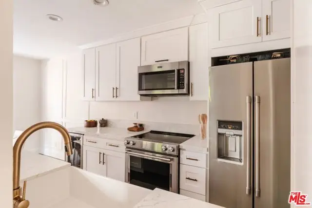 1010 Palm Avenue #106, West Hollywood, CA 90069 - #3