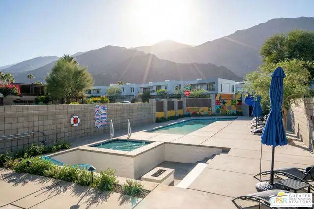 588 E San Lorenzo Road #105, Palm Springs, CA 92264 - #2