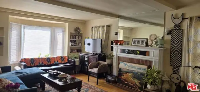 1013 S Curson Avenue, Los Angeles, CA 90019 - #3