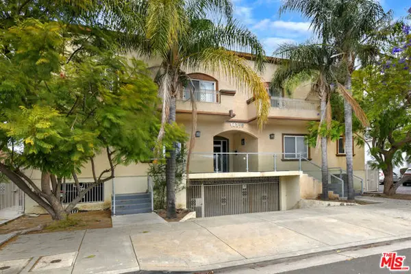 14315 Magnolia Boulevard #101, Sherman Oaks, CA 91423