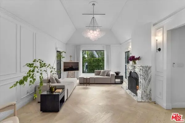 161 S Laurel Avenue, Los Angeles, CA 90048