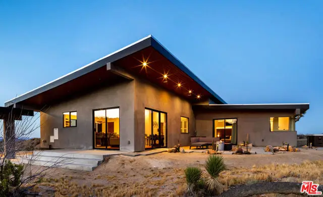 57845 El Cielo Avenue, Yucca Valley, CA 92284 - #2