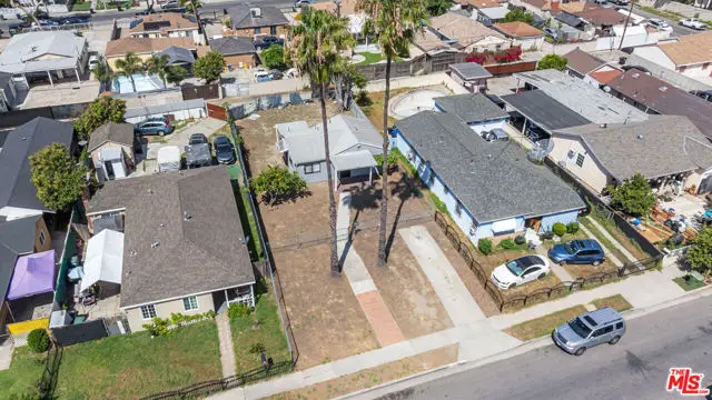 15321 S Frailey Avenue, Compton, CA 90221 - #2
