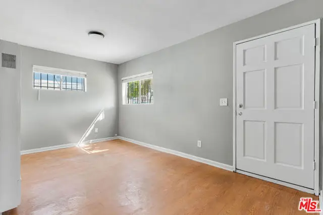 15321 S Frailey Avenue, Compton, CA 90221 - #3