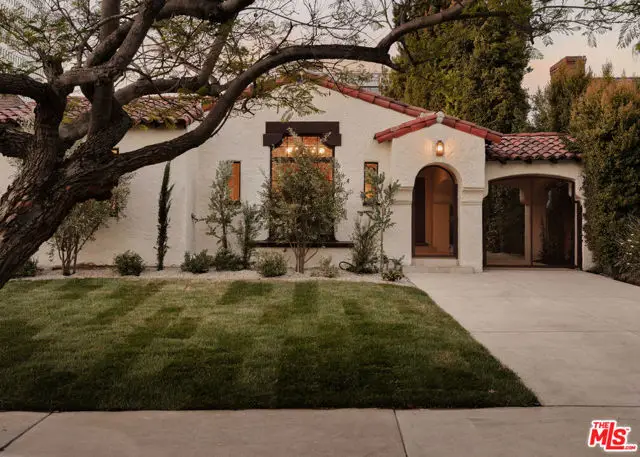 6255 Del Valle Drive, Los Angeles, CA 90048 - #2