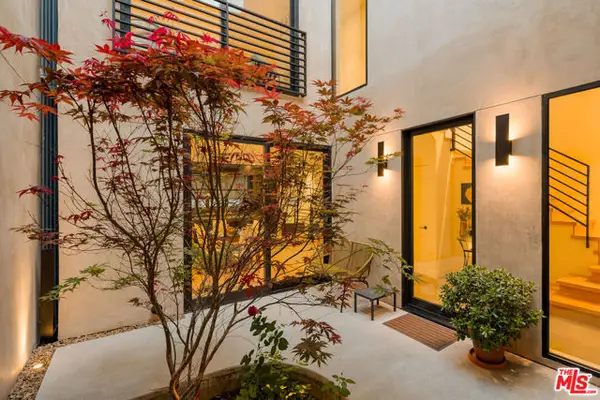 923 N Hilldale Avenue, West Hollywood, CA 90069