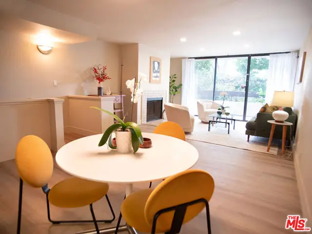 1900 Vine Street #214, Los Angeles, CA 90068 - #2