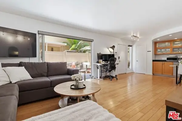 970 Palm Avenue #101, West Hollywood, CA 90069