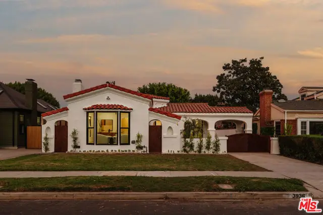 3936 Olmsted Avenue, Los Angeles, CA 90008 - #1