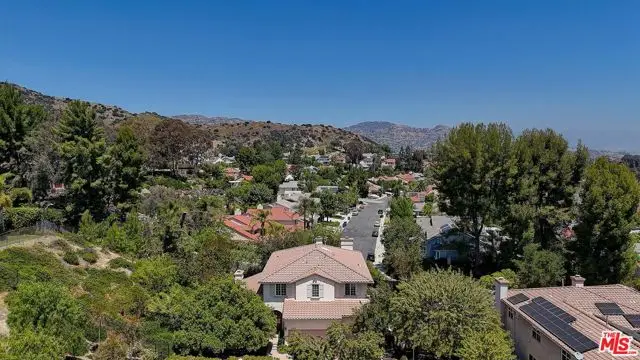 23863 Erin Place, Canoga Park, CA 91304 - #3