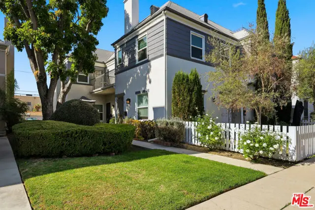 111 N Harper Avenue, Los Angeles, CA 90048 - #2