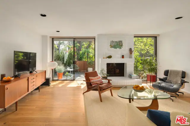 859 S Bundy Drive, Los Angeles, CA 90049 - #2