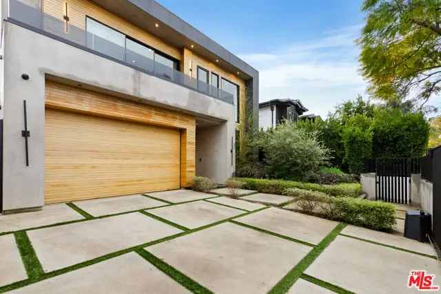 738 N Harper Avenue, Los Angeles, CA 90046 - #2
