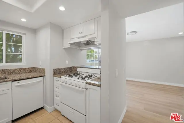 1335 Newport Avenue #104, Long Beach, CA 90804 - #3